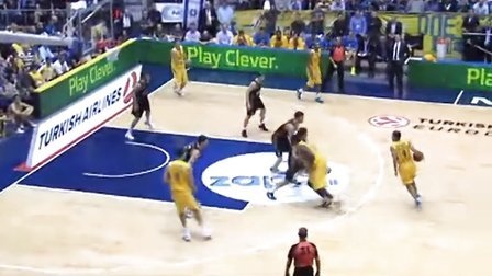 NBA交易市场动态：湖人完成签约（湖人官宣完成签约：NBA交易市场最新动向）