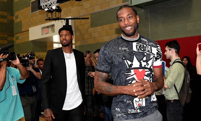 无敌影响力！文班上半场出战7分19秒，期间雷霆只得到4分（统治力爆棚！文班上半场仅打7分19秒，雷霆这段时间只拿4分）