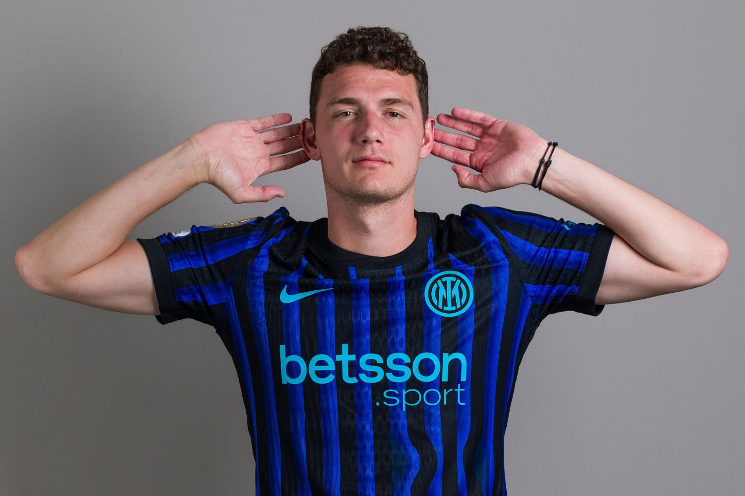 克勒舍谈法鹰转会策略：俱乐部理念清晰，清楚哪些球员能执行（克勒舍解读法鹰引援方针：俱乐部思路明确，清楚哪些球员能贯彻）