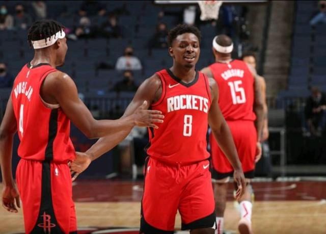 英超球队伤病更新：阿森纳多名球员缺阵,（英超伤情快报：阿森纳多名球员因伤缺席）