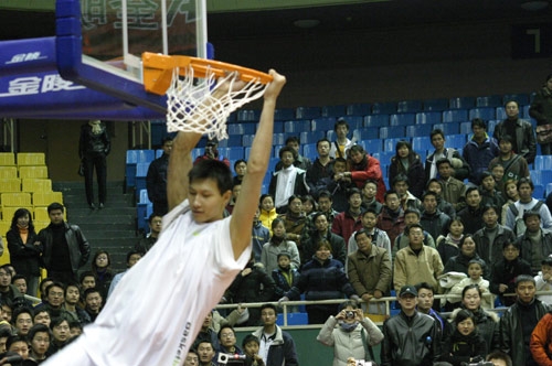 迪马济奥：加蒂、弗拉霍维奇明日将分别在里昂、伦敦接受手术（迪马济奥：加蒂赴里昂、弗拉霍维奇赴伦敦，二人将于明日各自接受手术）