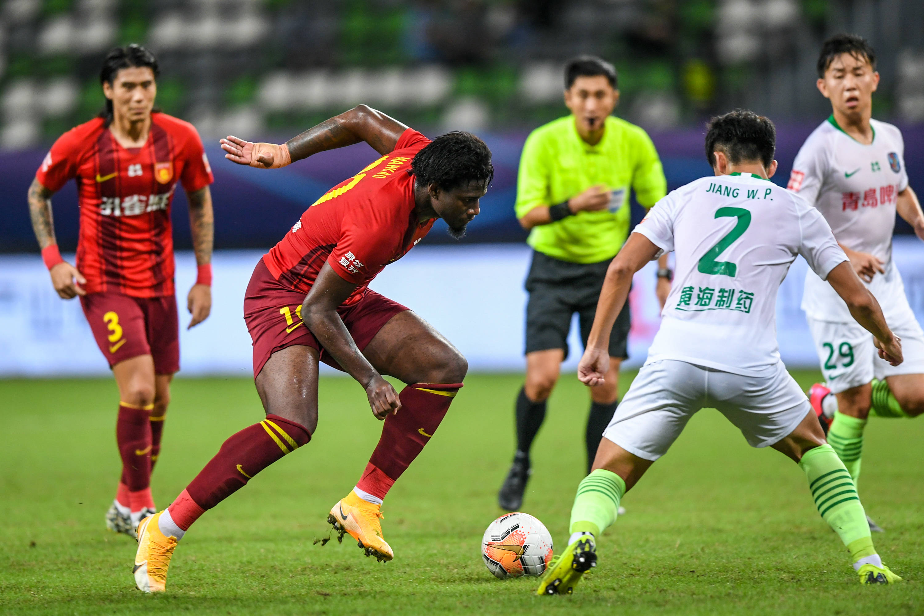 胡玉涛残特奥会田径项目夺金 家属点赞广州赛区（胡玉涛摘得残特奥会田径金牌 家属力赞广州赛区）